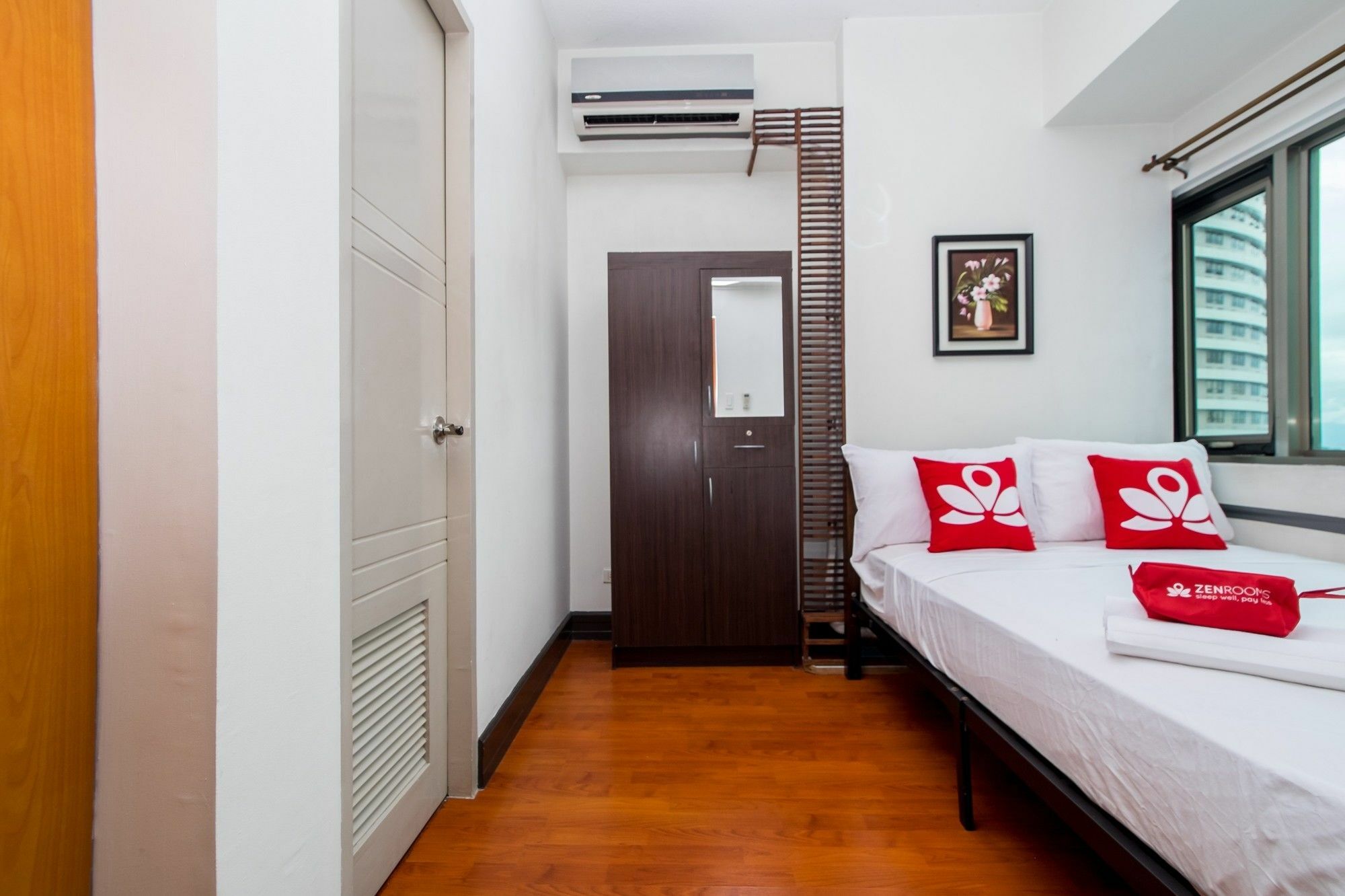 Zen Home Forbeswood Parklane Bgc Taguig Eksteriør billede
